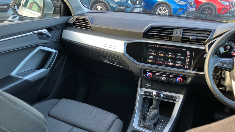 Audi Q3 35 TFSI Sport 5dr S Tronic Petrol Estate